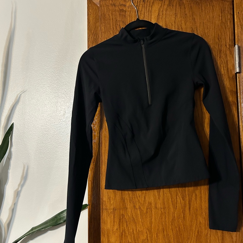 Lululemon half zip - Picture 2 of 4